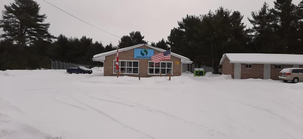 Super Nights Inn Sault Ste. Marie Bagian luar foto