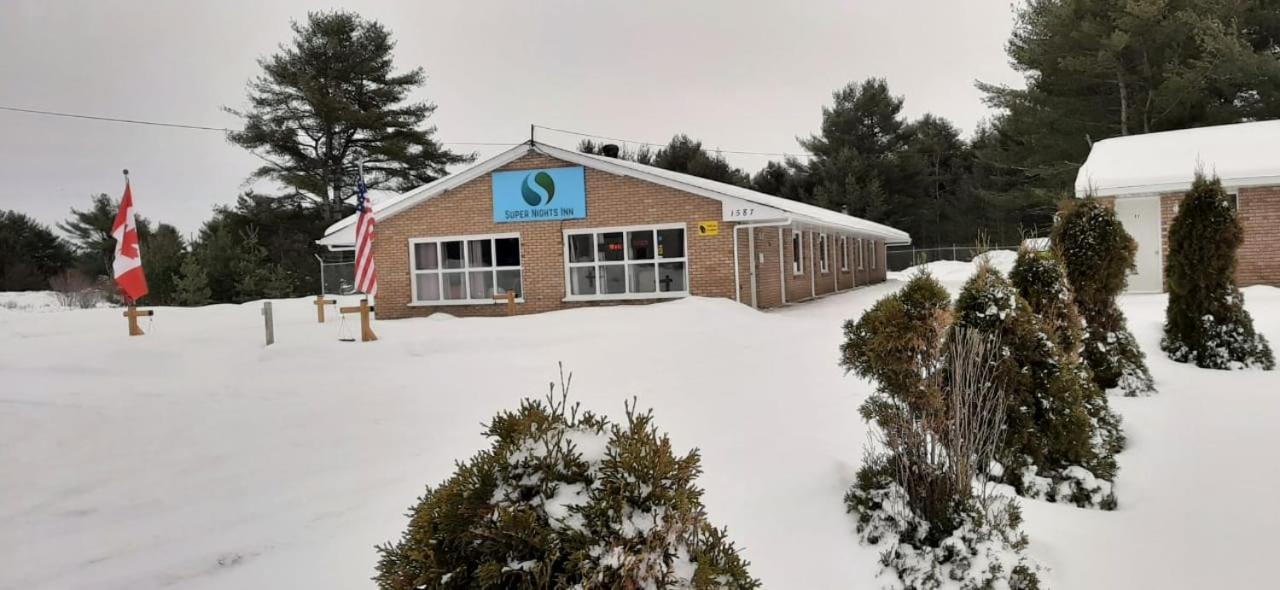 Super Nights Inn Sault Ste. Marie Bagian luar foto